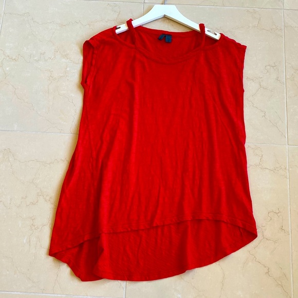 Left of Center Anthropologie cami/tunic T. High-Low Red. Generous XS - Picture 3 of 9